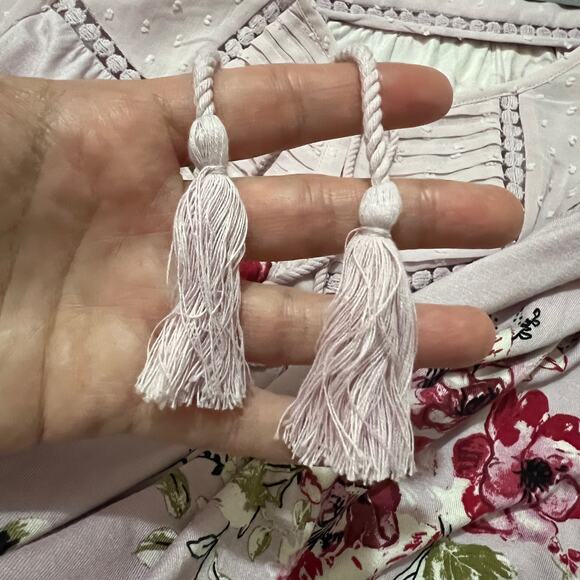 Daniel Rainn (PXS) Jarra Flutter Sleeve Tassel Knit Top Stitch Fix Sheer Detail - Picture 8 of 11